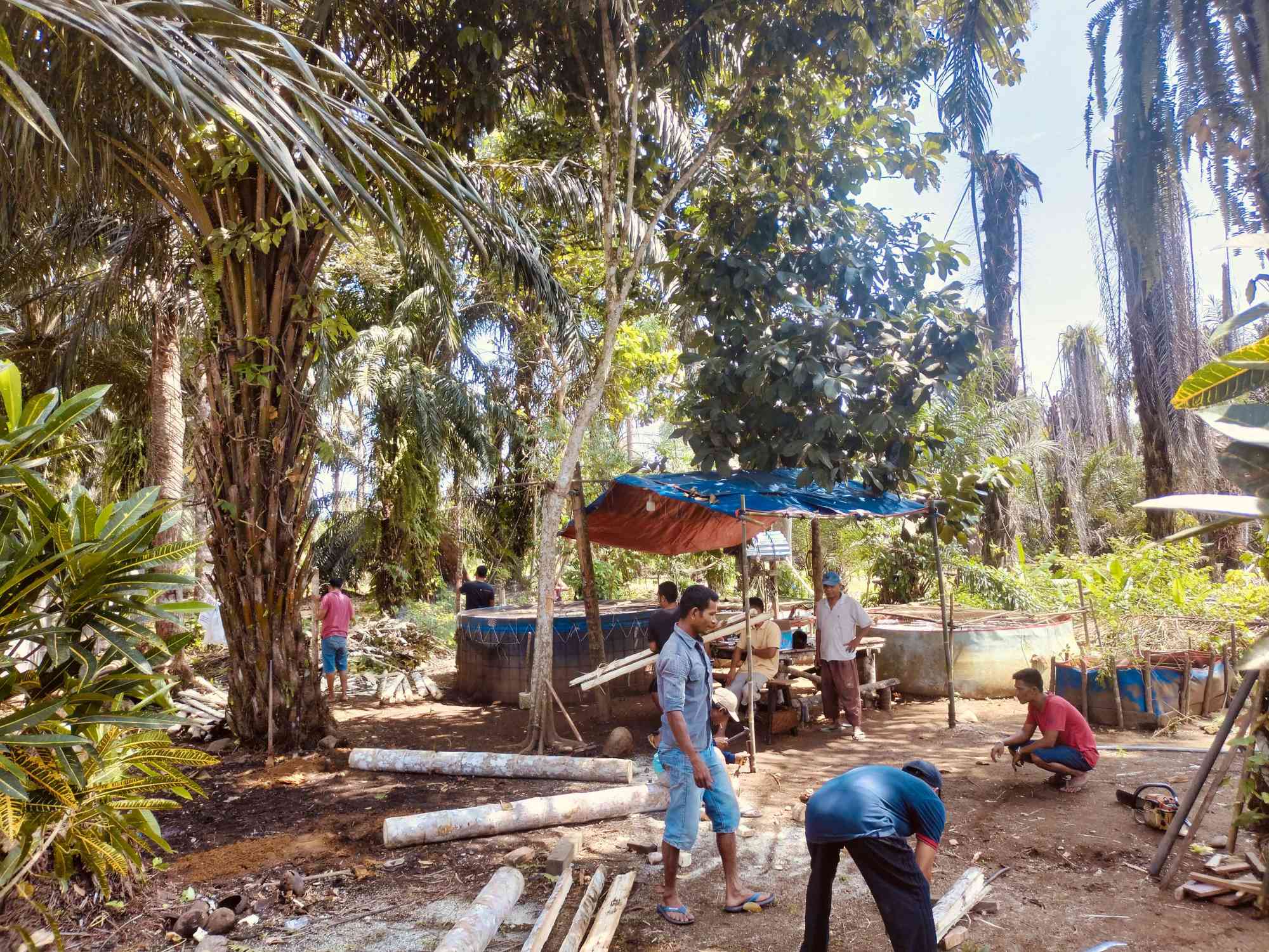 Gotong Royong  Membuat Sekretariat